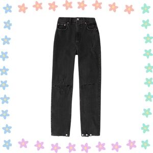 Abercrombie Ultra High Rise Ankle Straight Jean